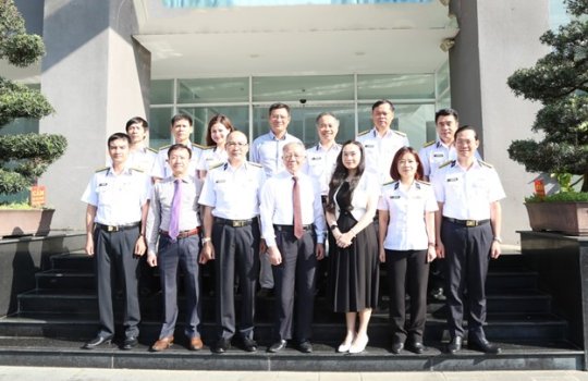 Expert Lecture on Emulating Ho Chi Minh's Thoughts, Ethics, and Style at Tan Cang Pilot